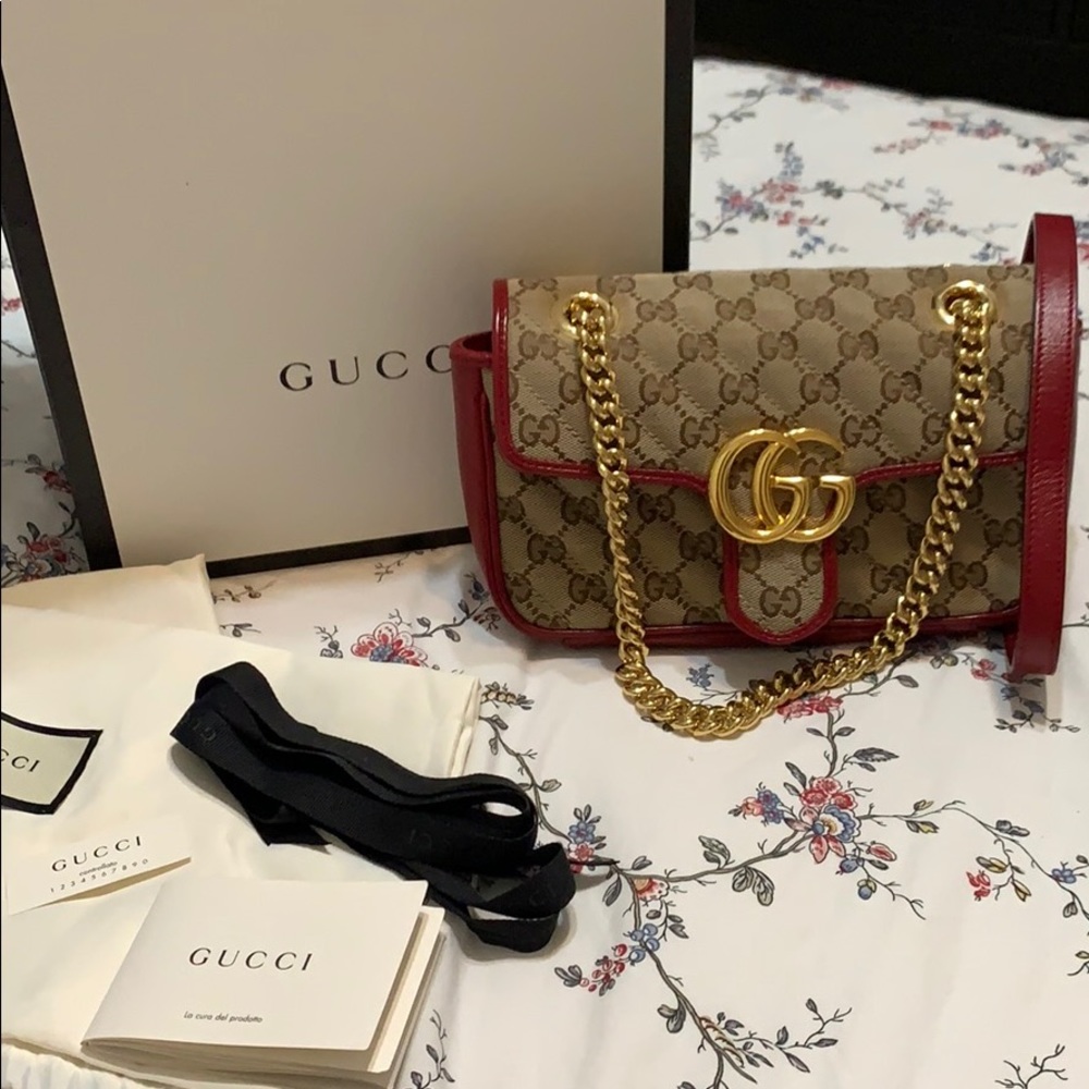 SOLD! Gucci Marmont Mini Shoulder Bag